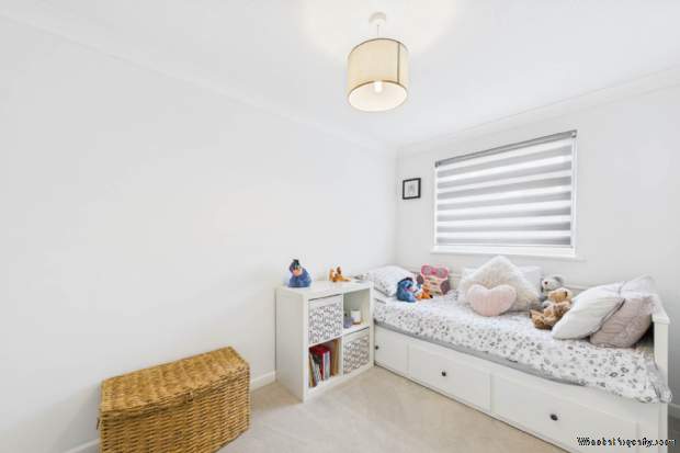 Additional Property Image 4 bedroom House for sale in Hemel Hempstead 10