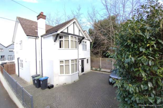 Additional Property Image 4 bedroom Detached for sale in Hemel Hempstead 11