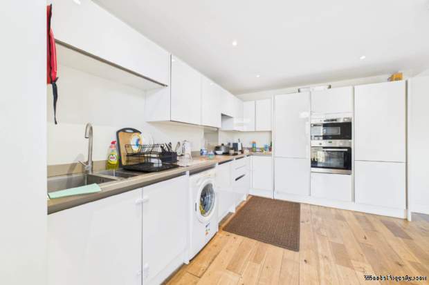Additional Property Image 4 bedroom Detached for sale in Hemel Hempstead 13