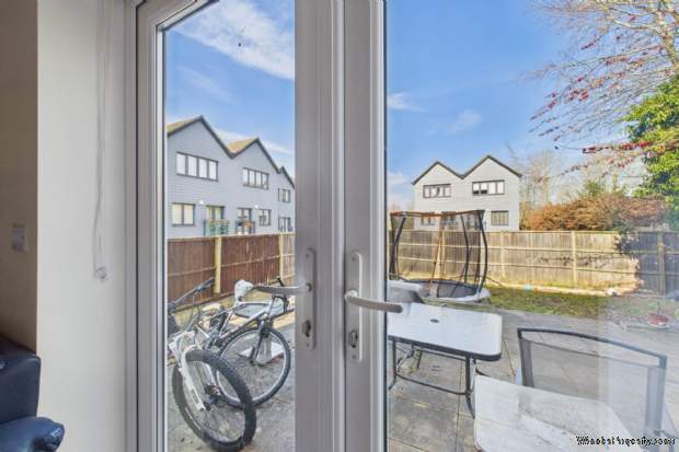 Additional Property Image 4 bedroom Detached for sale in Hemel Hempstead 5