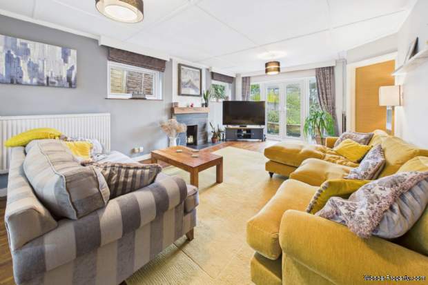 Additional Property Image 4 bedroom Detached for sale in Hemel Hempstead 2