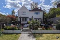 4 bedroom Detached for sale in Hemel Hempstead