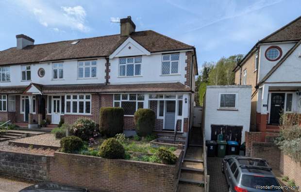 Additional Property Image 3 bedroom Semi Detached for sale in Hemel Hempstead 11