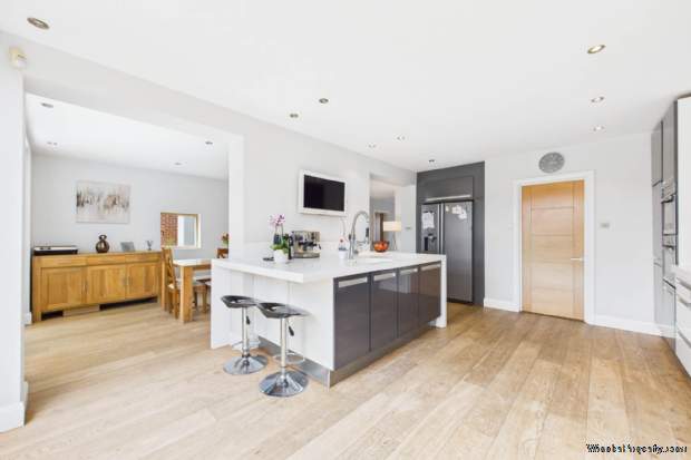 Additional Property Image 4 bedroom Detached for sale in Hemel Hempstead 18