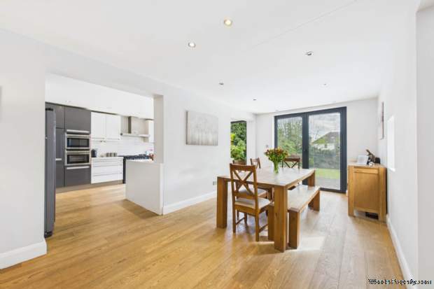 Additional Property Image 4 bedroom Detached for sale in Hemel Hempstead 19