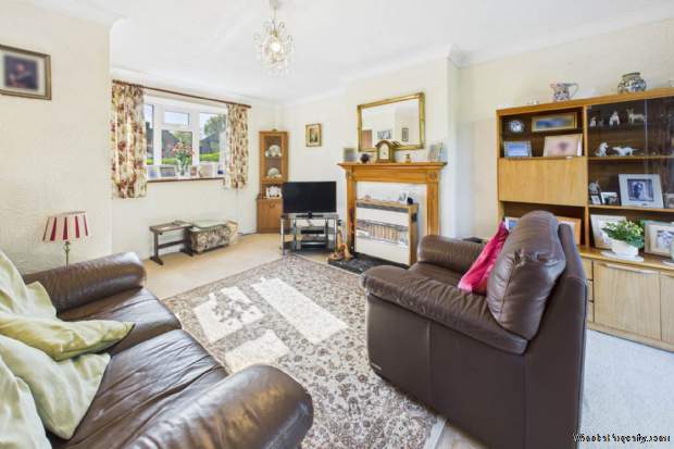 Additional Property Image 3 bedroom Semi Detached for sale in Kings Langley 2