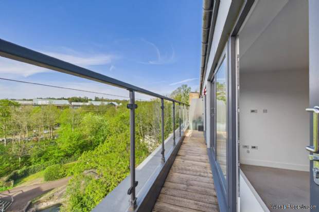 Additional Property Image 1 bedroom Apartment for sale in Hemel Hempstead 2