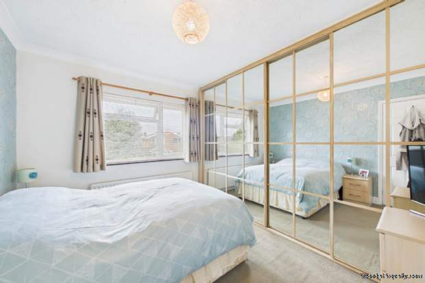 Additional Property Image 3 bedroom House for sale in Hemel Hempstead 15