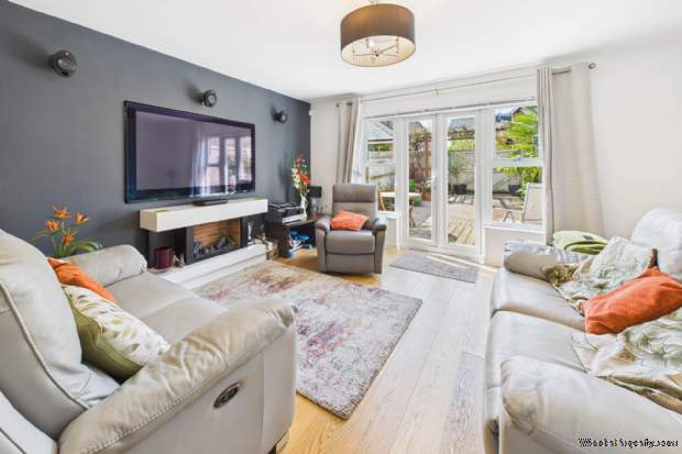 Additional Property Image 4 bedroom House for sale in Hemel Hempstead 2