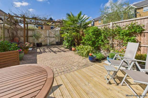 Additional Property Image 4 bedroom House for sale in Hemel Hempstead 9