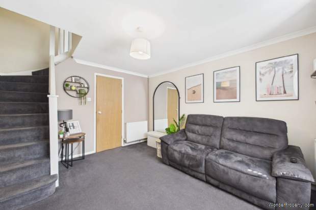 Additional Property Image 2 bedroom Cluster House for sale in Hemel Hempstead 4