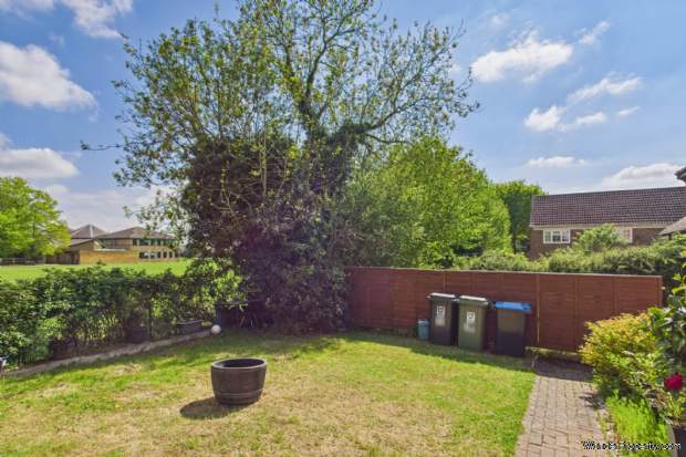 Additional Property Image 2 bedroom Cluster House for sale in Hemel Hempstead 8