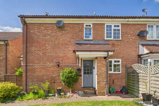 Additional Property Image 2 bedroom Cluster House for sale in Hemel Hempstead 10