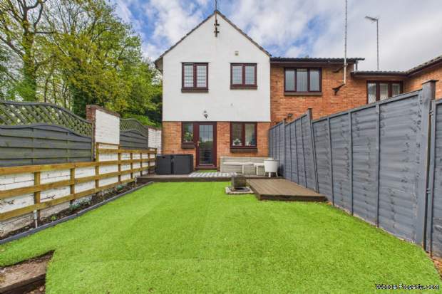 Additional Property Image 3 bedroom End of Terrace for sale in Hemel Hempstead 9