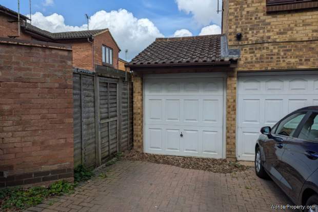 Additional Property Image 3 bedroom End of Terrace for sale in Hemel Hempstead 11