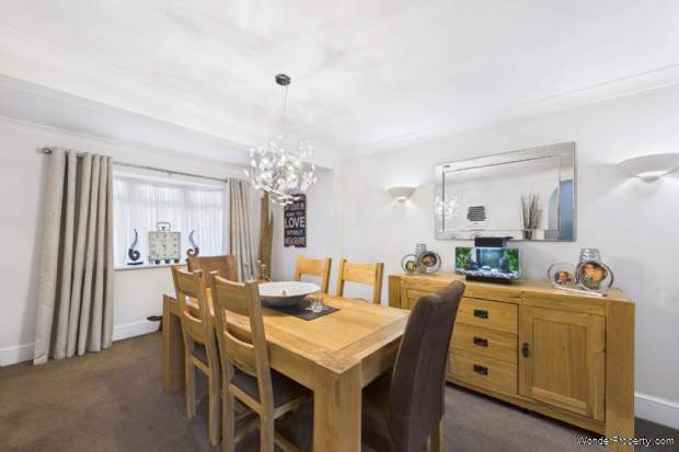 Additional Property Image 3 bedroom House for sale in Hemel Hempstead 5