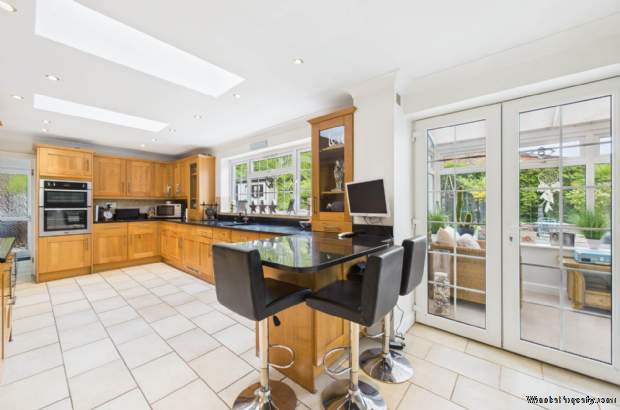 Additional Property Image 3 bedroom House for sale in Hemel Hempstead 15