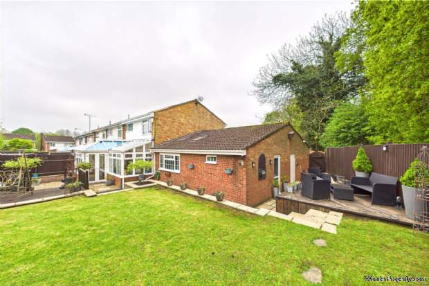 Additional Property Image 3 bedroom House for sale in Hemel Hempstead 17