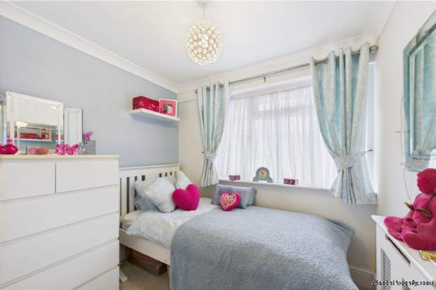 Additional Property Image 3 bedroom House for sale in Hemel Hempstead 12