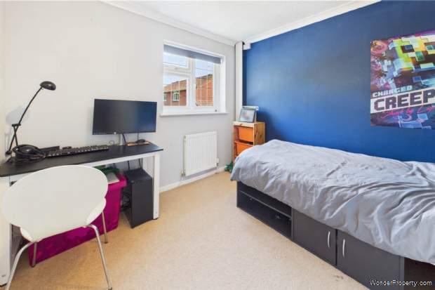 Additional Property Image 3 bedroom Semi Detached for sale in Hemel Hempstead 16
