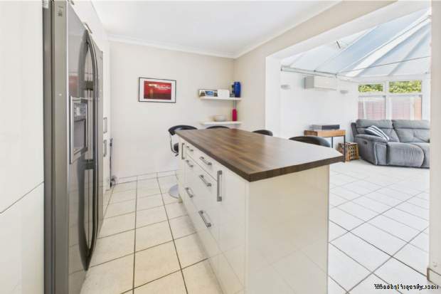Additional Property Image 3 bedroom Semi Detached for sale in Hemel Hempstead 13