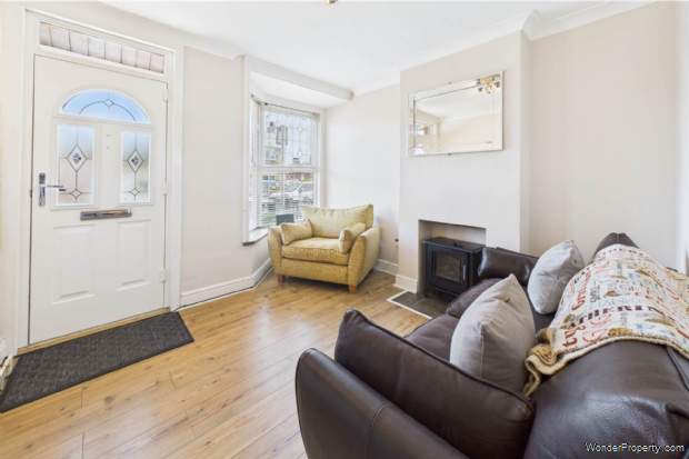 Additional Property Image 2 bedroom Cottage for sale in Hemel Hempstead 2