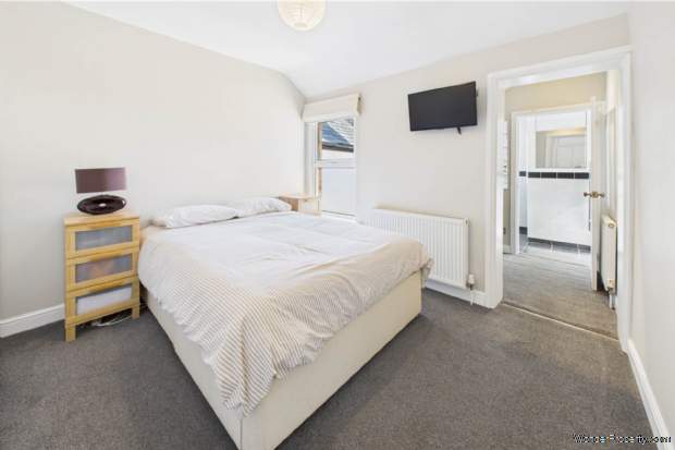 Additional Property Image 2 bedroom Cottage for sale in Hemel Hempstead 5