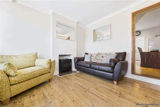 Additional Property Image 2 bedroom Cottage for sale in Hemel Hempstead 8