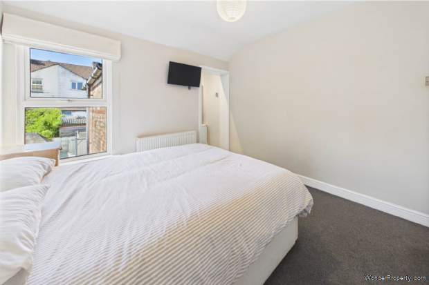 Additional Property Image 2 bedroom Cottage for sale in Hemel Hempstead 13