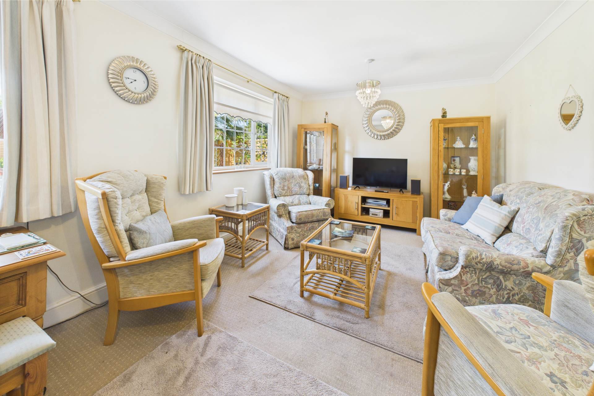 Additional Property Image 3 bedroom House for sale in Hemel Hempstead 16