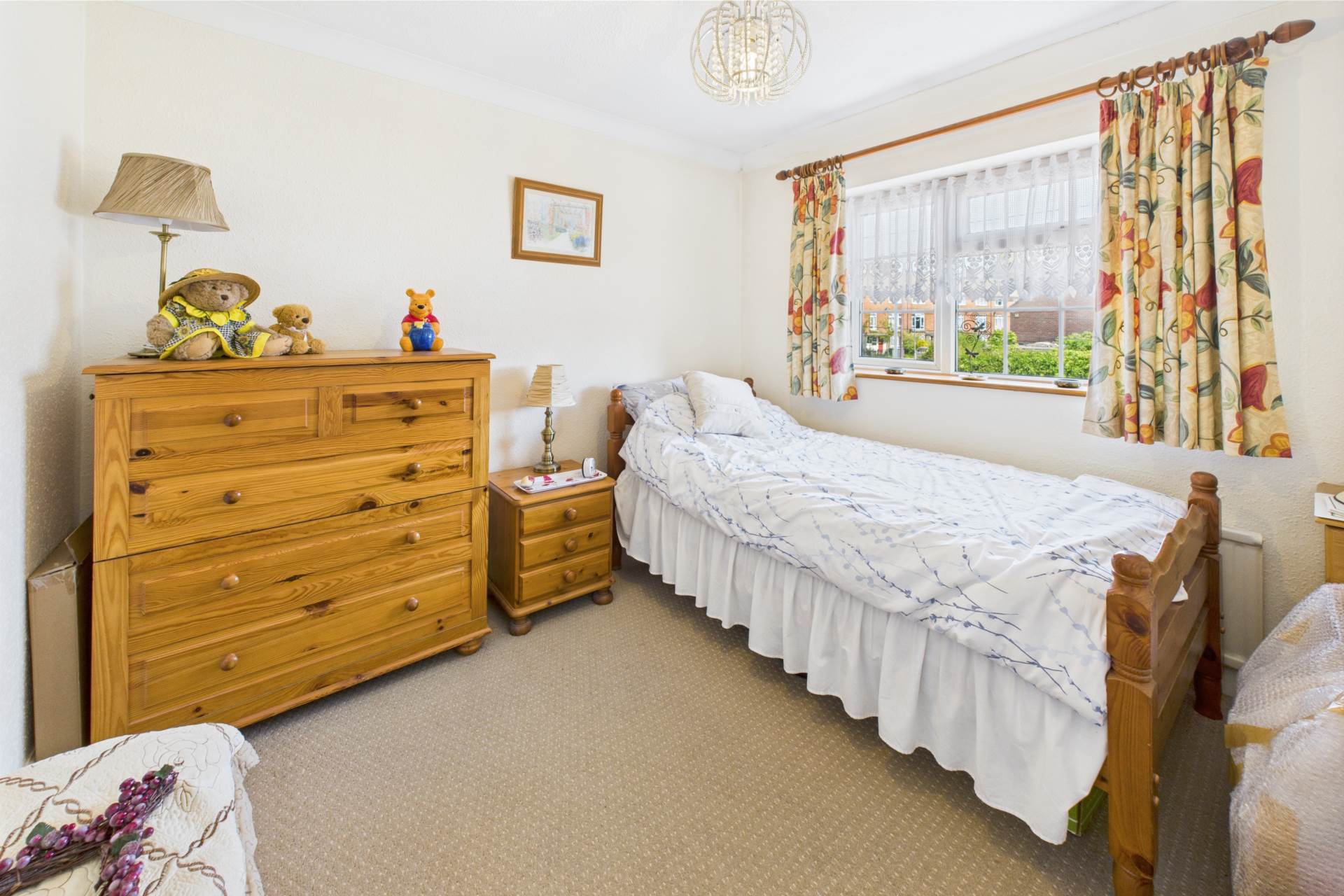 Additional Property Image 3 bedroom House for sale in Hemel Hempstead 14