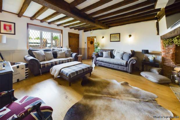Additional Property Image 4 bedroom Detached for sale in Hemel Hempstead 2