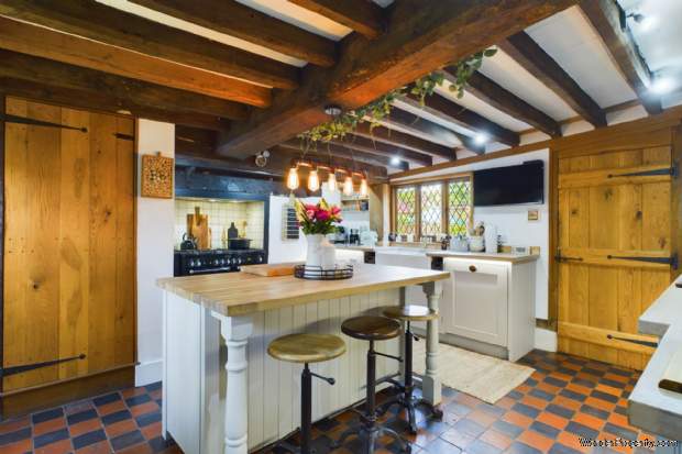 Additional Property Image 4 bedroom Detached for sale in Hemel Hempstead 4