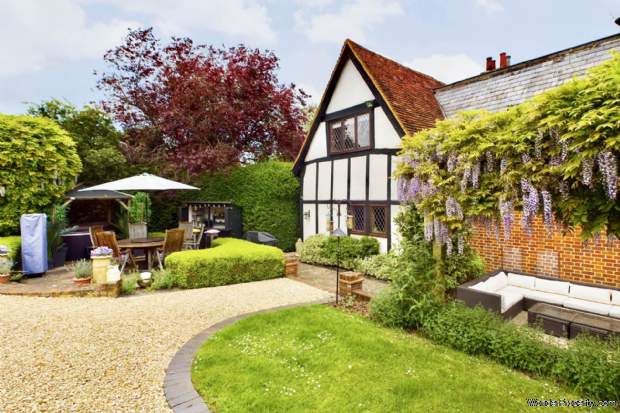 Additional Property Image 4 bedroom Detached for sale in Hemel Hempstead 19
