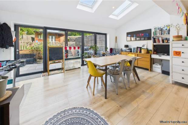 Additional Property Image 3 bedroom Semi Detached for sale in Hemel Hempstead 4