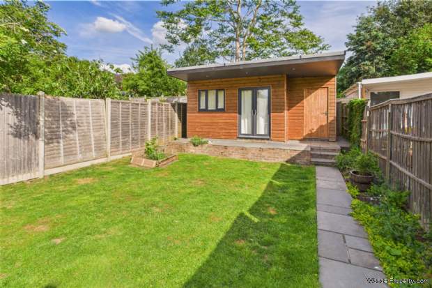 Additional Property Image 3 bedroom Semi Detached for sale in Hemel Hempstead 7