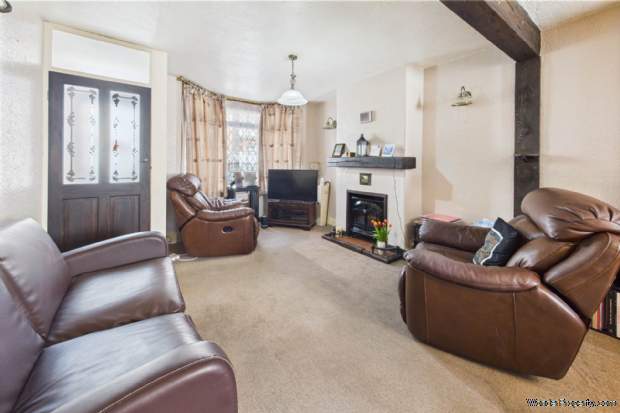Additional Property Image 3 bedroom Terraced for sale in Watford 2