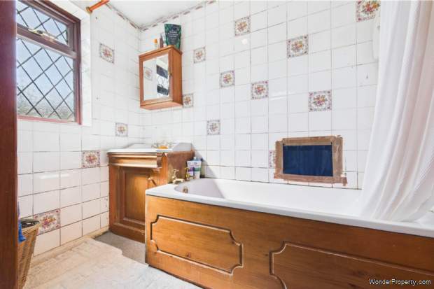 Additional Property Image 3 bedroom Terraced for sale in Watford 13