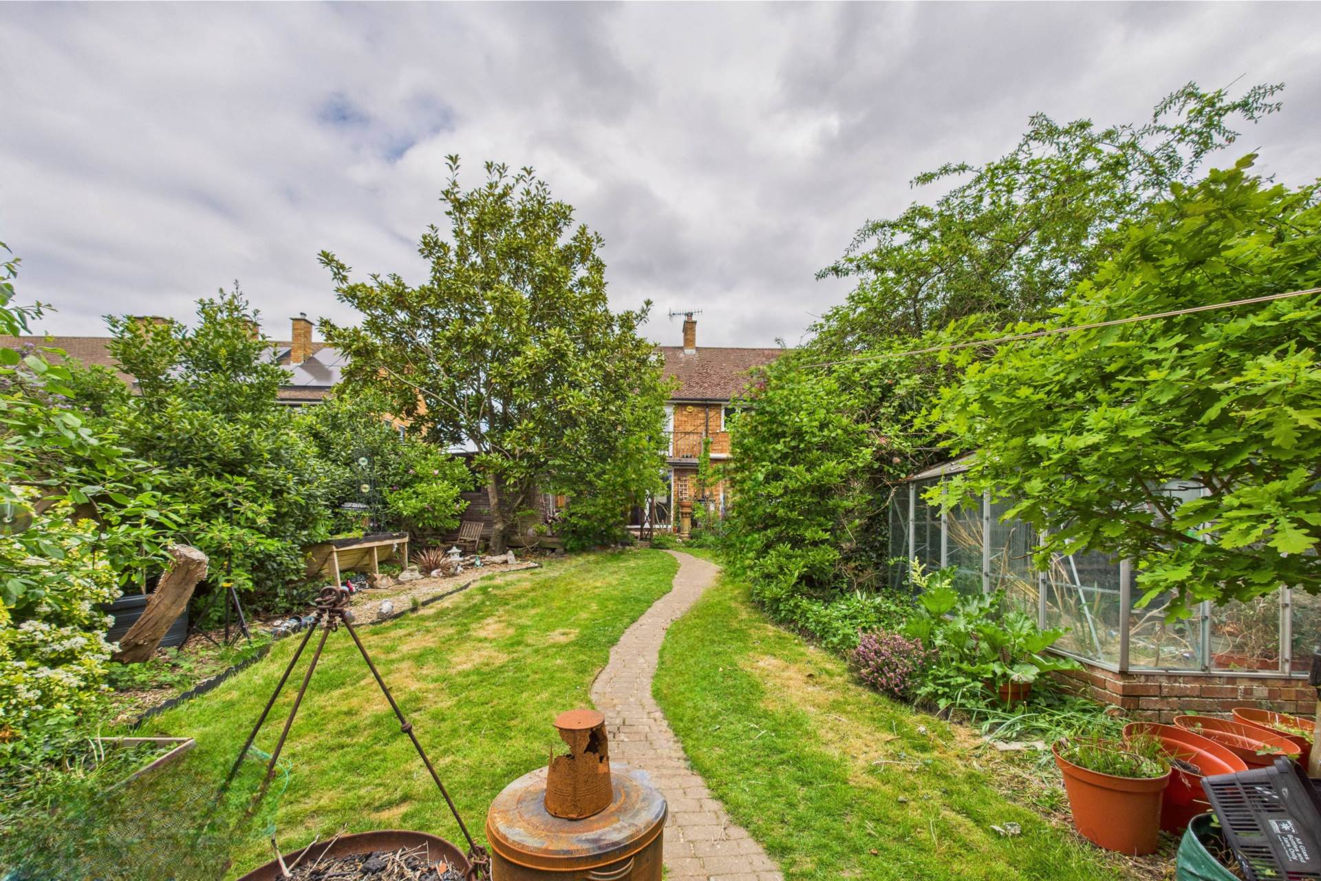 Additional Property Image 3 bedroom Semi Detached for sale in Hemel Hempstead 2