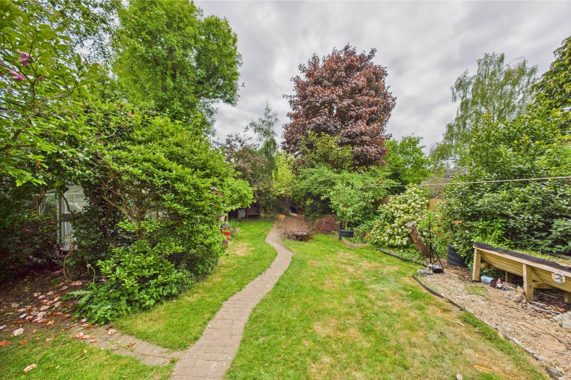 Additional Property Image 3 bedroom Semi Detached for sale in Hemel Hempstead 9