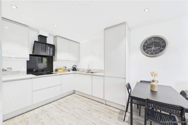 Additional Property Image 1 bedroom Apartment for sale in Hemel Hempstead 5