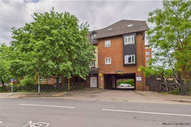 Additional Property Image 1 bedroom Apartment for sale in Hemel Hempstead 8