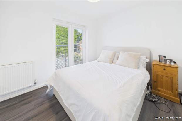 Additional Property Image 2 bedroom Apartment for sale in Hemel Hempstead 6