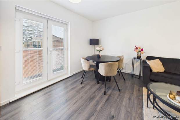 Additional Property Image 2 bedroom Apartment for sale in Hemel Hempstead 9