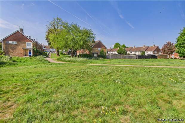Additional Property Image 2 bedroom House for sale in Hemel Hempstead 4