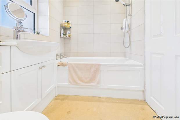 Additional Property Image 1 bedroom Maisonette for sale in Hemel Hempstead 16