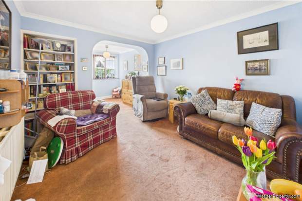 Additional Property Image 3 bedroom Semi Detached for sale in Hemel Hempstead 15