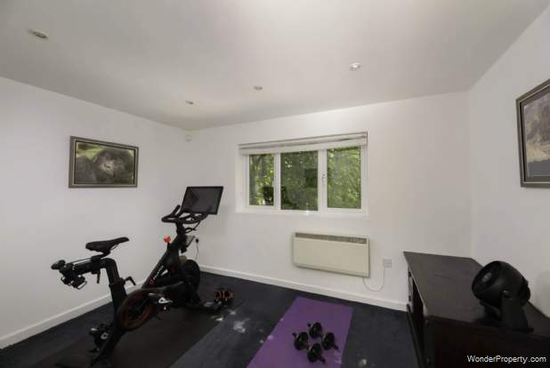 Additional Property Image 4 bedroom Semi Detached for sale in Bath 19