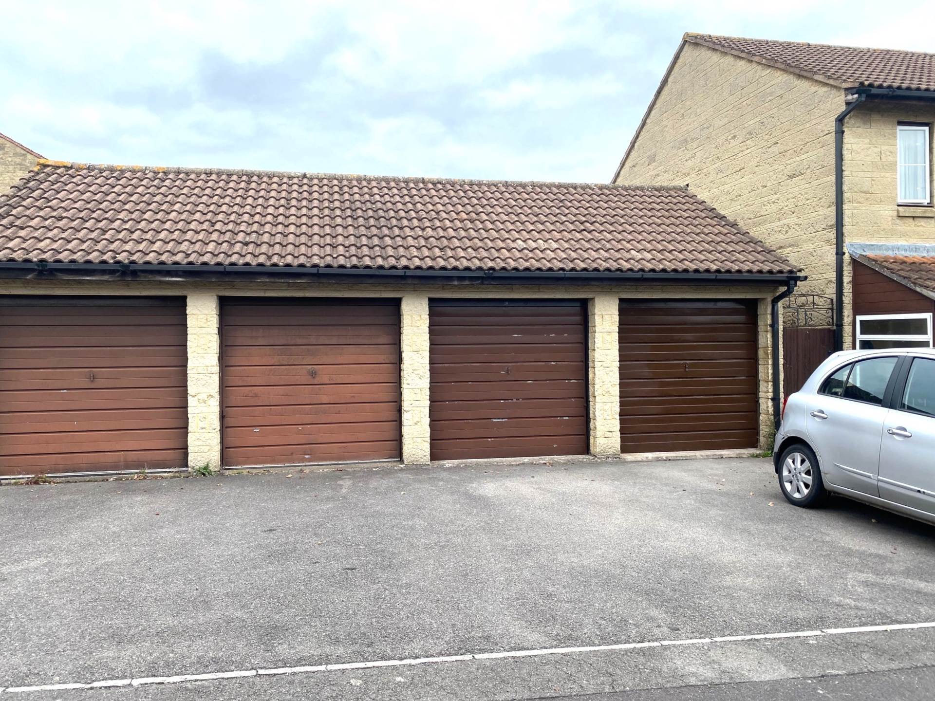 Additional Property Image 2 bedroom Terraced for sale in Bath 10