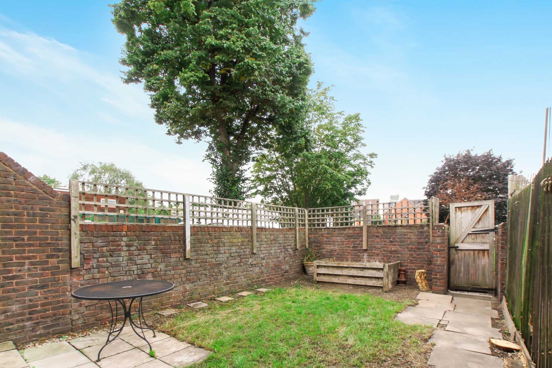 Additional Property Image 4 bedroom House to rent in London 7